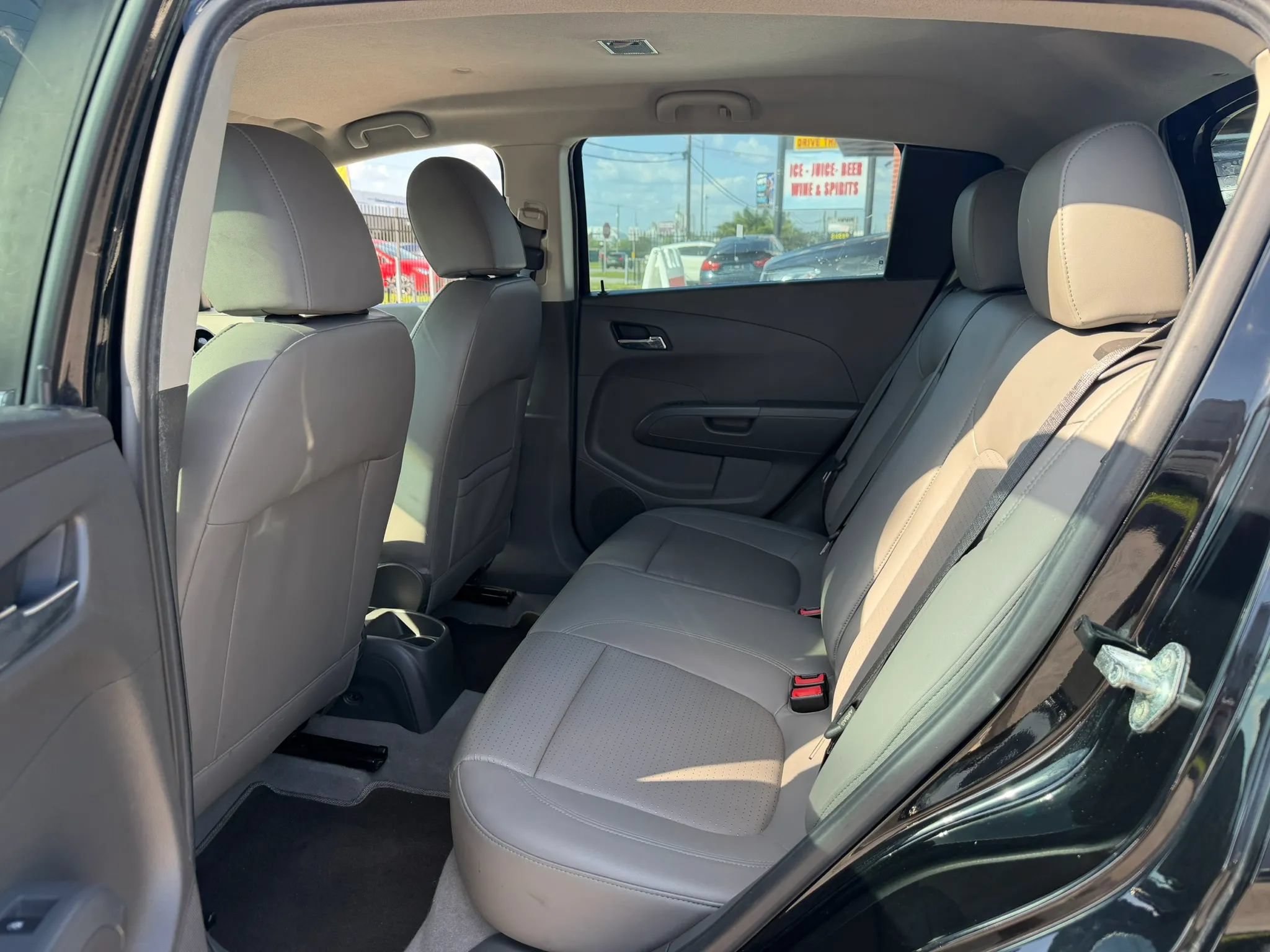 Used 2012 Chevrolet Sonic LTZ FWD image 14