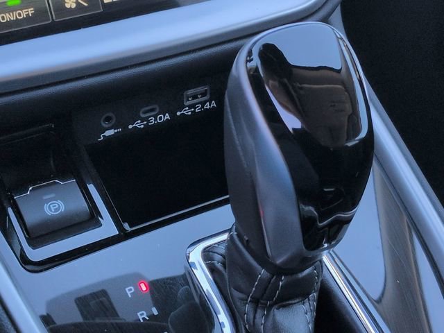 Used 2025 Subaru Outback Limited w/ Popular Package #2 image 32