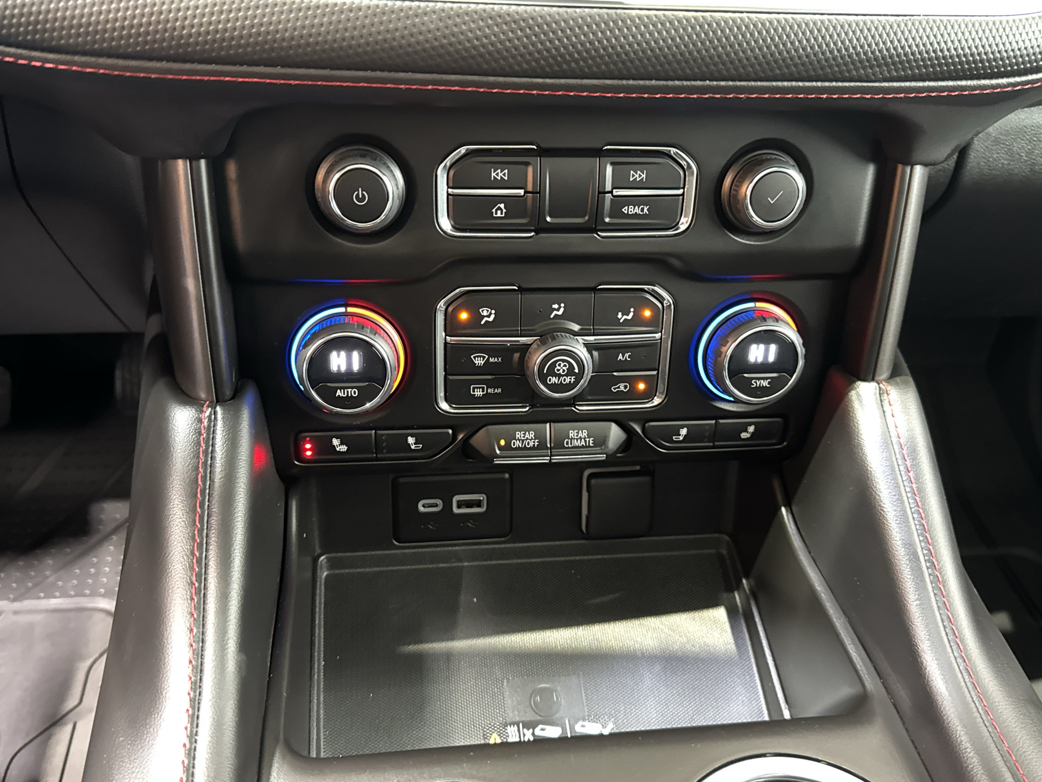 Used 2023 Chevrolet Tahoe RST w/ Sport Performance Package AWD/4WD image 32