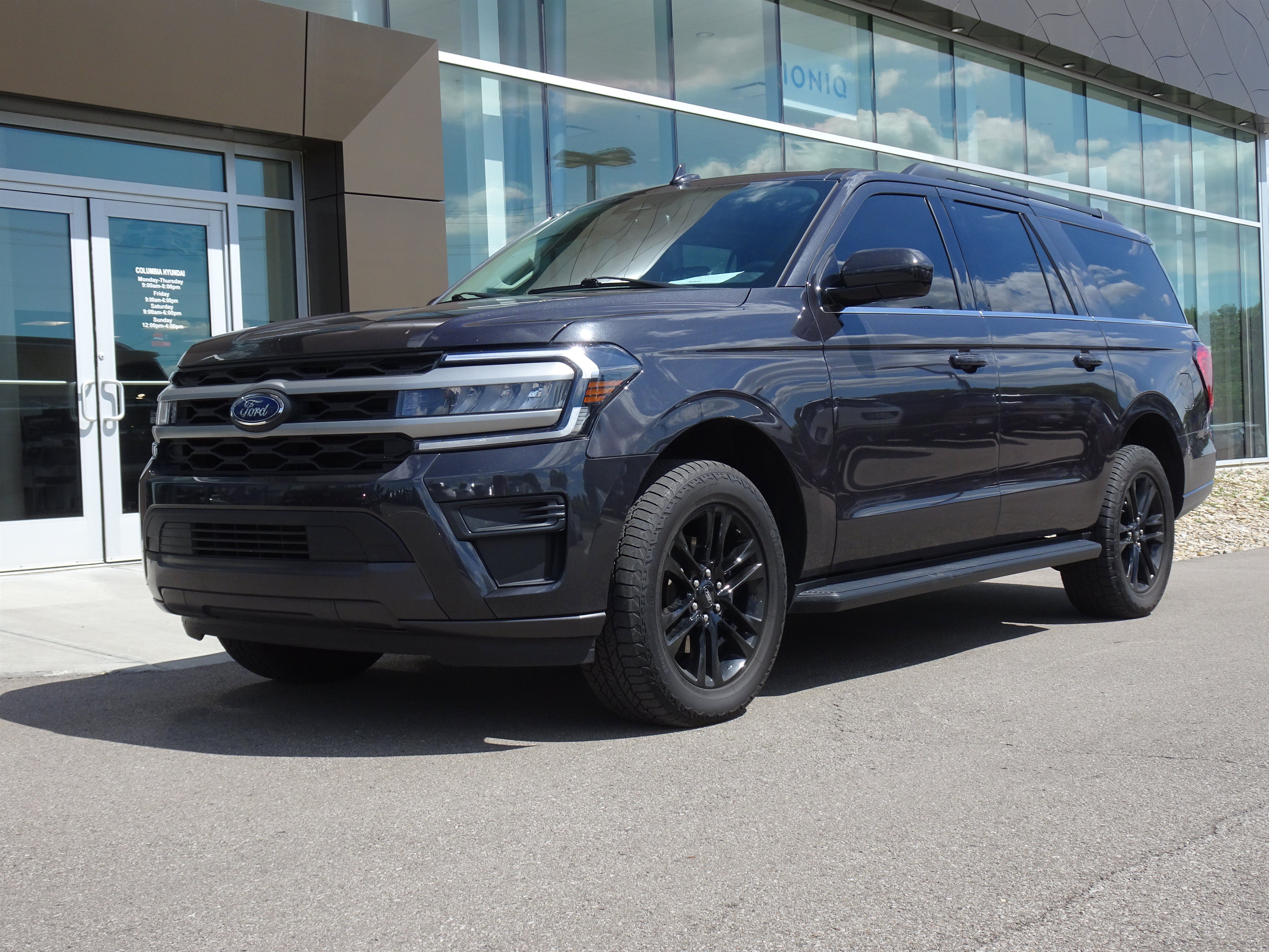 Used 2024 Ford Expedition Max XLT