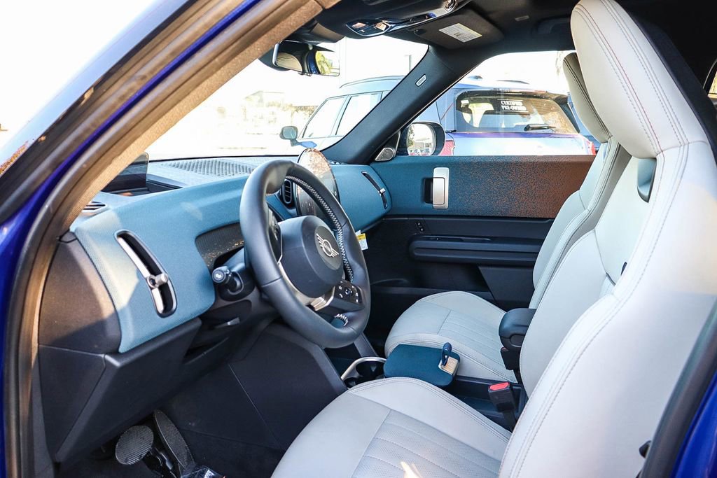 Used 2025 MINI Cooper Countryman S image 17