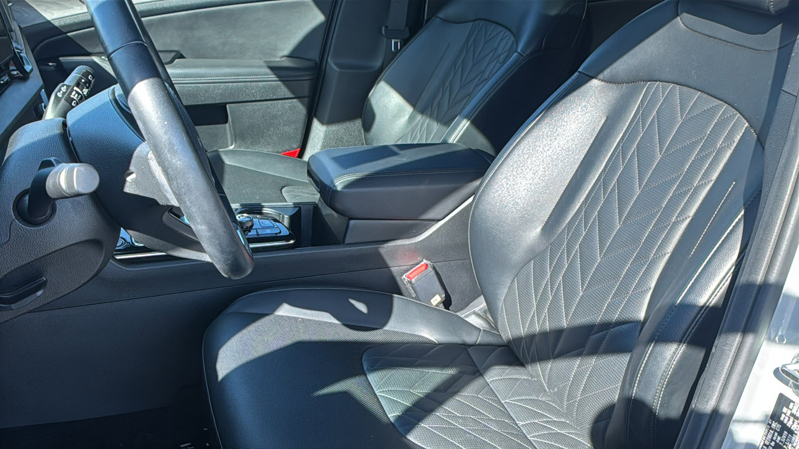 Used 2024 Kia Sportage X-Line w/ X-Line Premium Package image 23