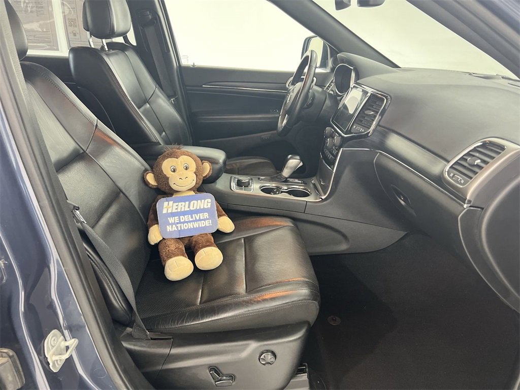 Used 2020 Jeep Grand Cherokee Limited w/ Luxury Group II image 26