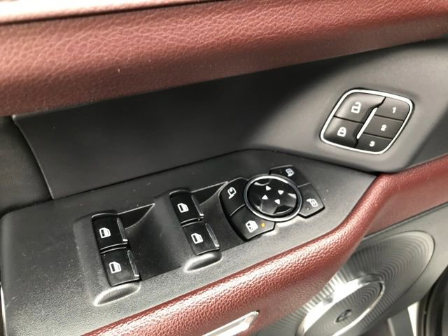 Used 2024 Ford Expedition Limited AWD/4WD image 18