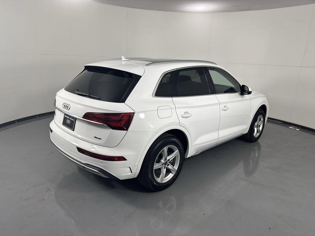 Used 2023 Audi Q5 2.0T Premium w/ Convenience Package AWD/4WD image 37