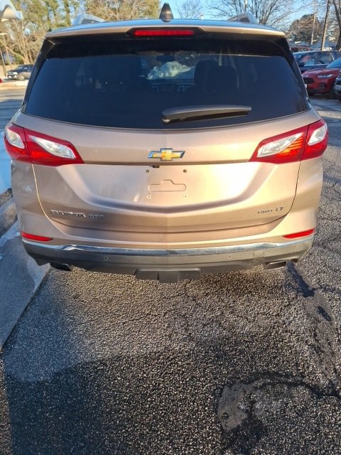 Used 2018 Chevrolet Equinox LT w/ Sun & Infotainment Package image 5