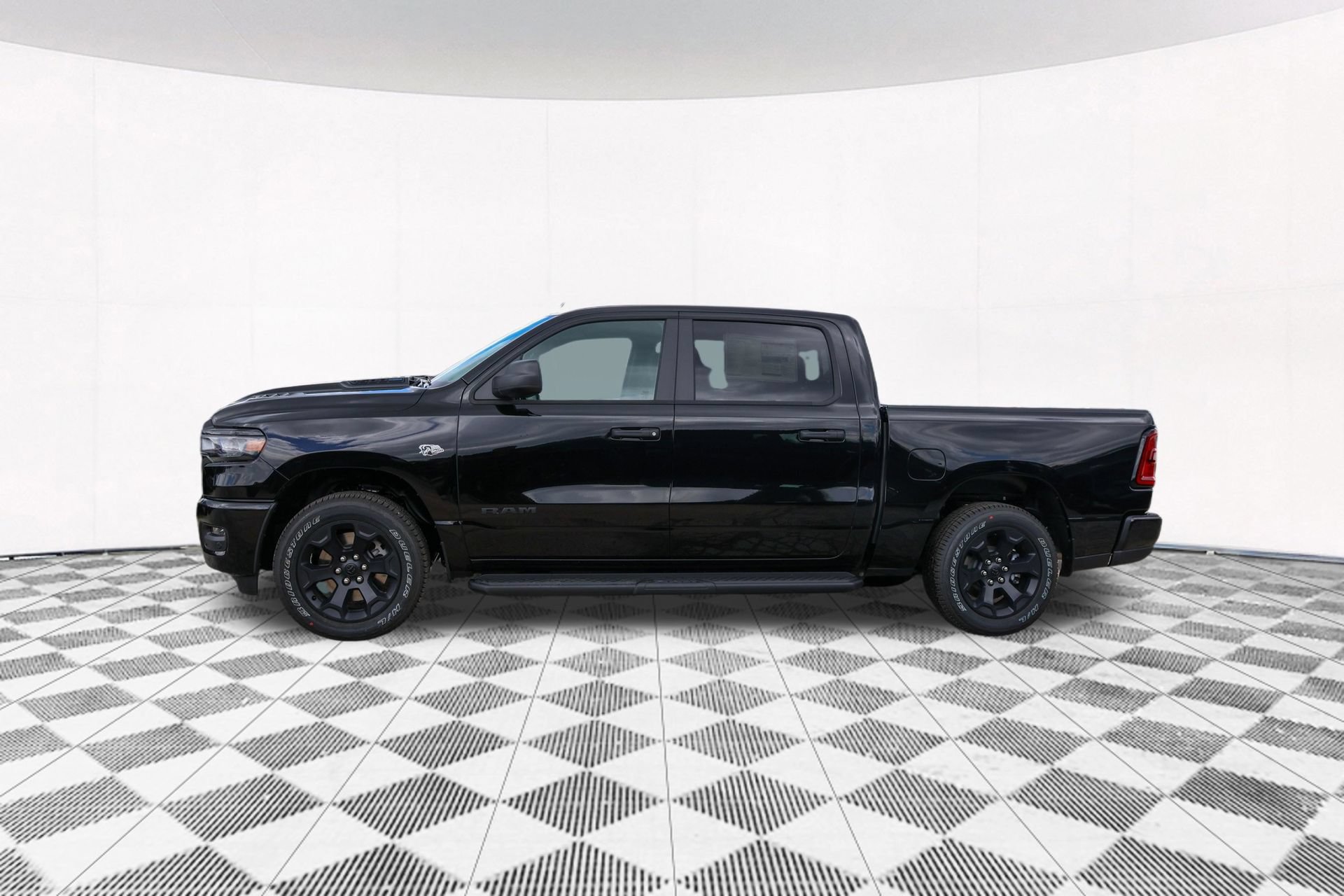 New 2026 RAM 1500 Express AWD/4WD image 35