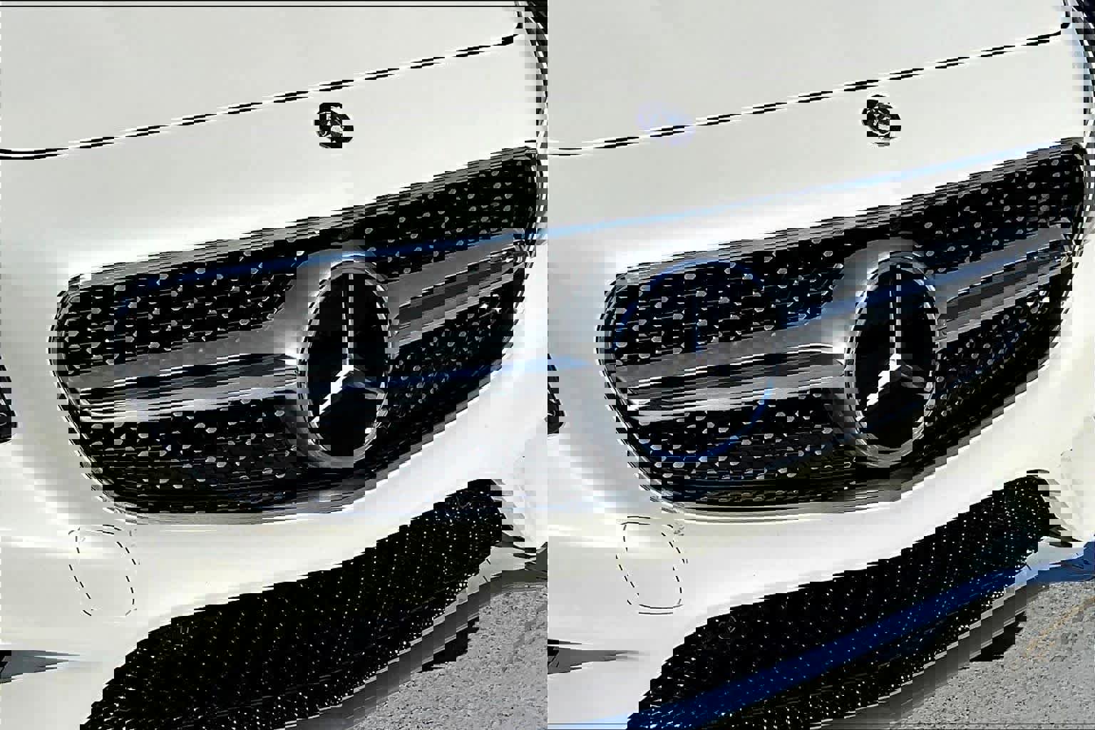 Used 2017 Mercedes-Benz S 550 Cabriolet image 27