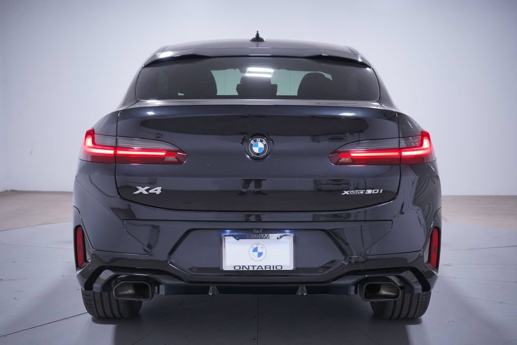 Used 2024 BMW X4 xDrive30i AWD/4WD image 5