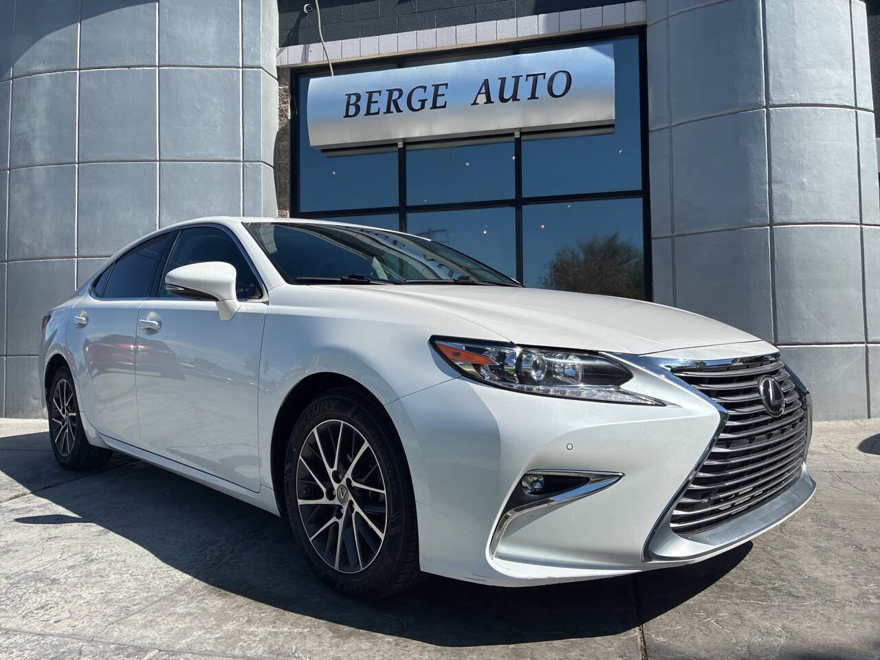 Used 2017 Lexus ES 350