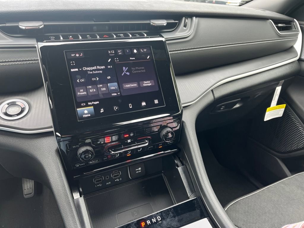 New 2025 Jeep Grand Cherokee L Altitude image 13