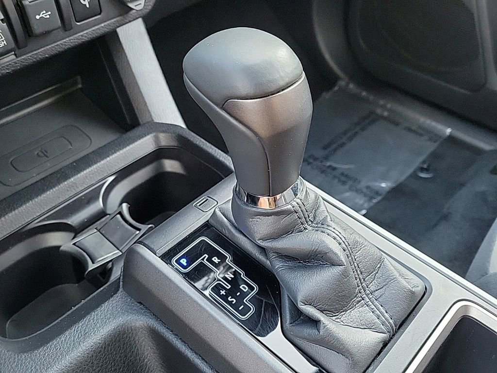 Used 2021 Toyota Tacoma TRD Off-Road image 32