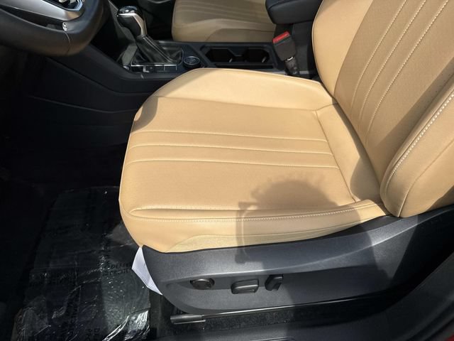 Used 2022 Volkswagen Tiguan SE AWD/4WD image 15