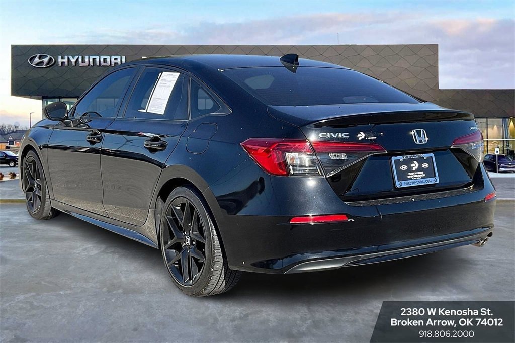 Used 2023 Honda Civic Sport image 6