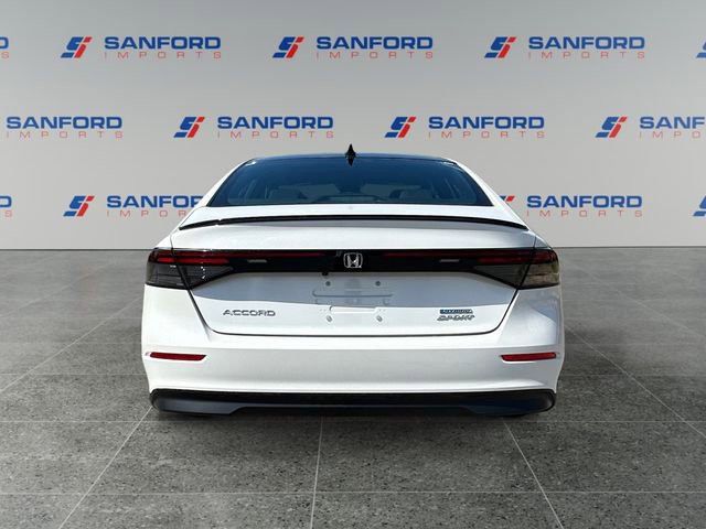 Used 2023 Honda Accord Sport image 4