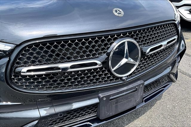 Certified 2025 Mercedes-Benz GLC 350e 4MATIC w/ AMG Line image 27
