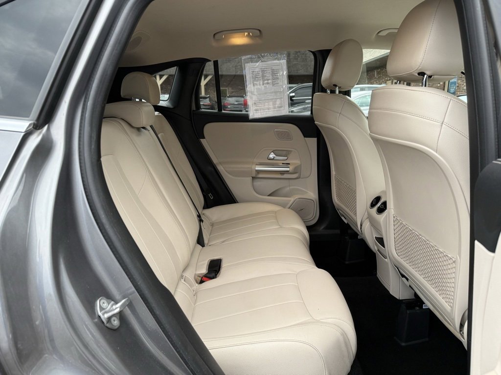 Used 2021 Mercedes-Benz GLA 250 GLA 250 image 16