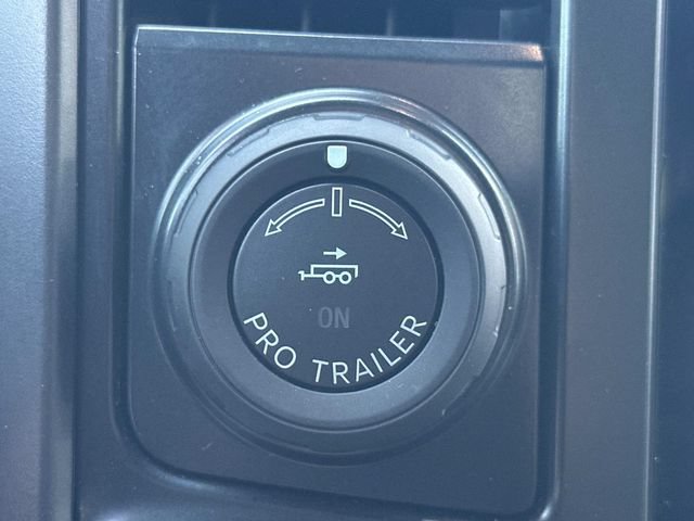 Used 2025 Ford F150 Lariat w/ Equipment Group 501A Mid AWD/4WD image 27
