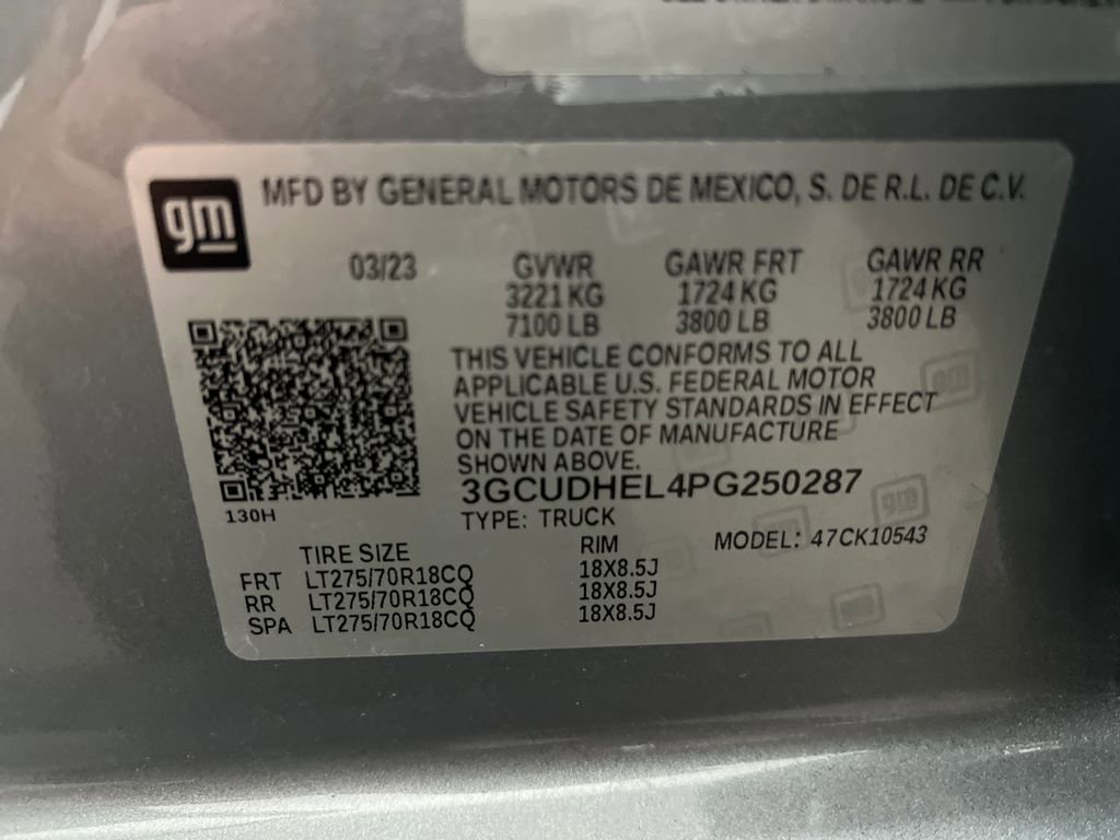 Used 2023 Chevrolet Silverado 1500 ZR2 w/ Technology Package AWD/4WD image 34