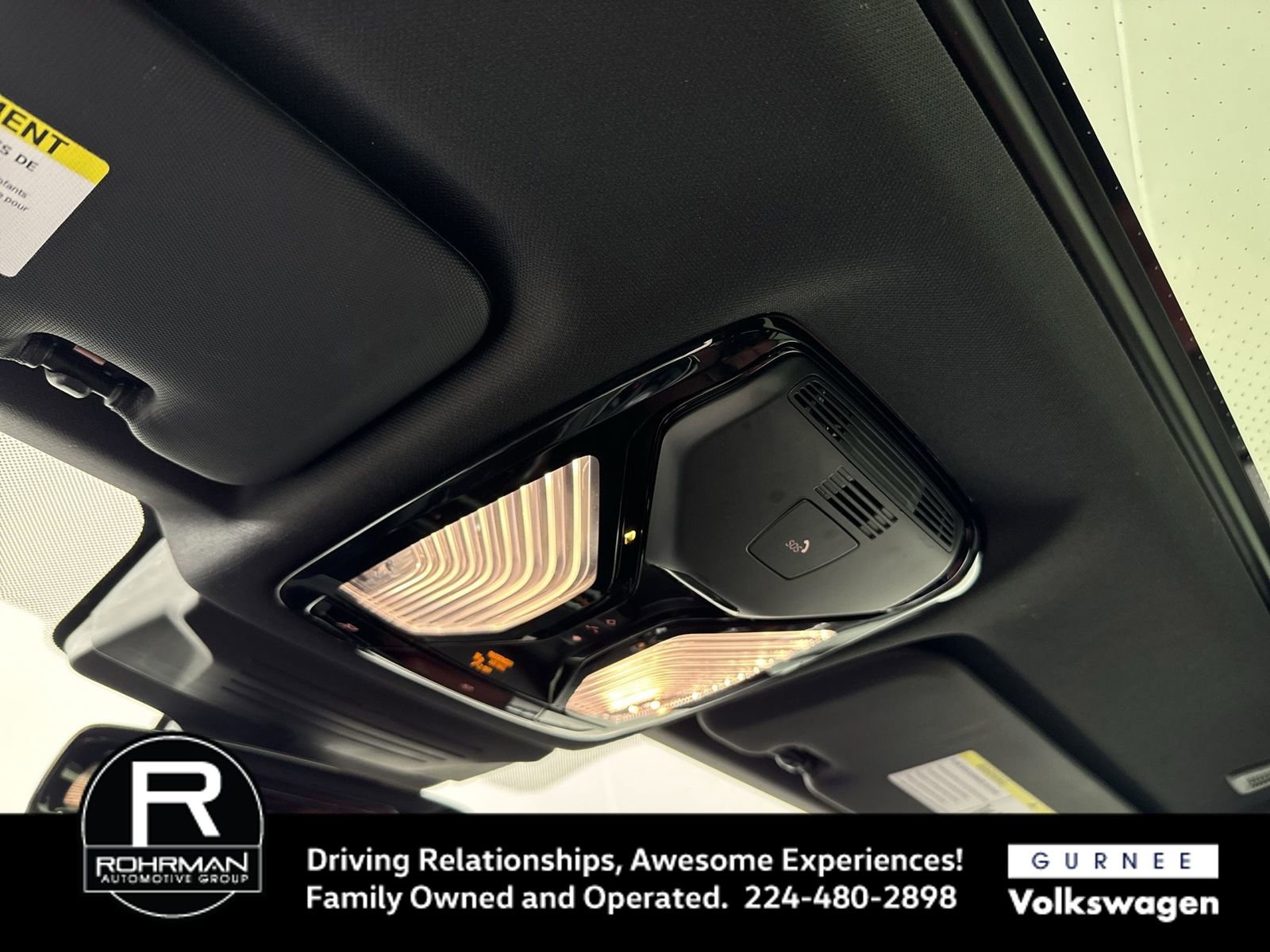 Used 2024 BMW X6 M60i w/ Executive Package image 11