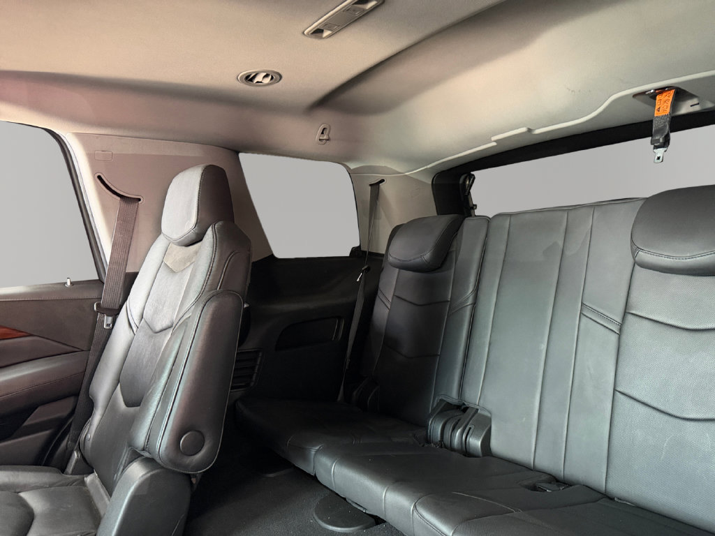 Used 2018 Cadillac Escalade Premium Luxury RWD image 28