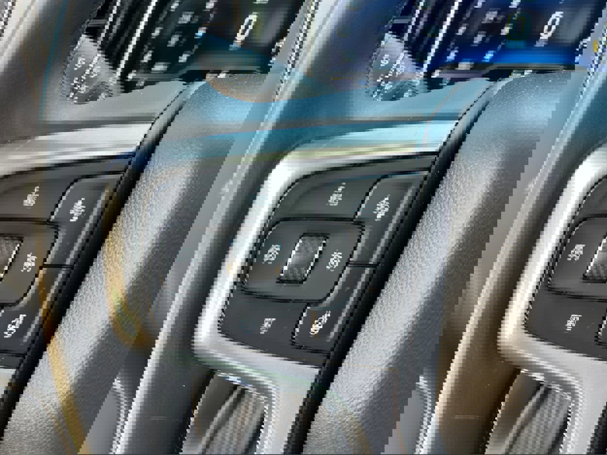 Used 2024 Chevrolet Silverado 2500 LTZ w/ LTZ Plus Package image 25