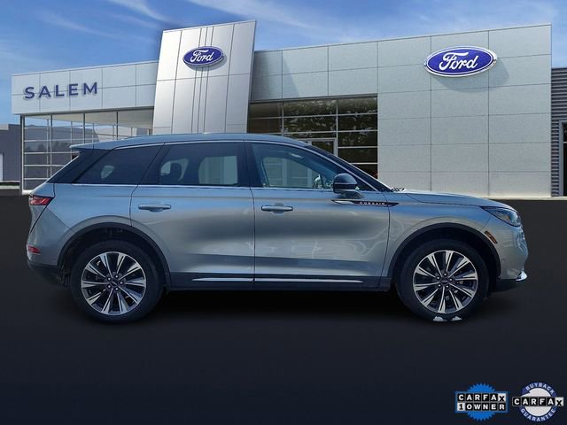 Used 2022 Lincoln Corsair Reserve w/ Equipment Group 201A image 2