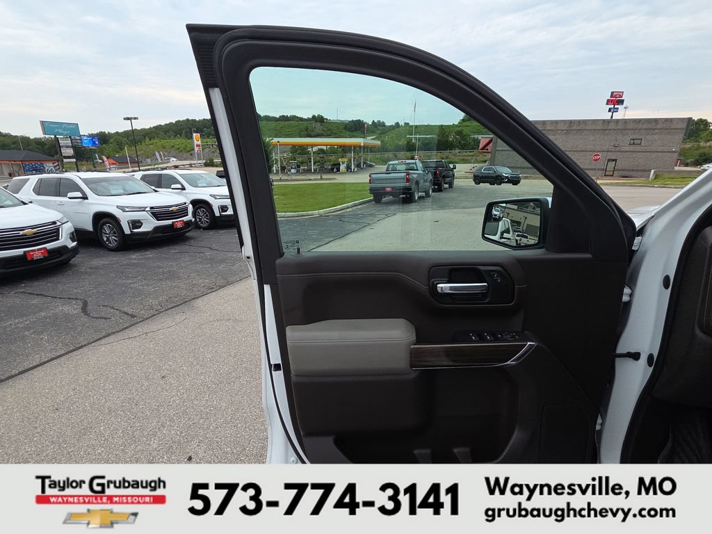 Certified 2020 Chevrolet Silverado 1500 LT AWD/4WD image 13