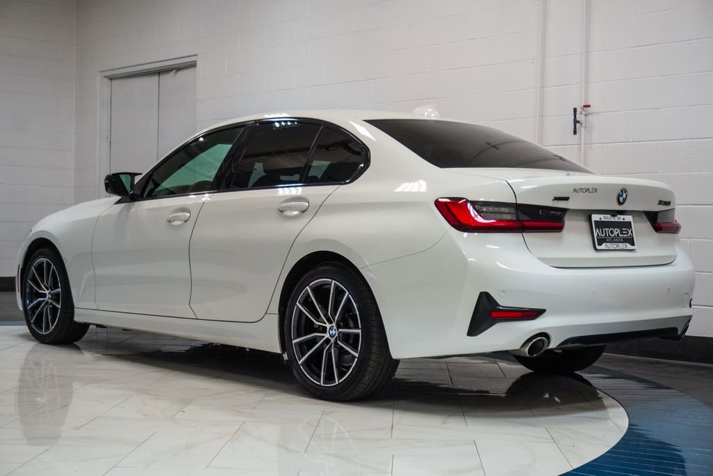 Used 2020 BMW 330i xDrive Sedan w/ Driving Assistance Package AWD/4WD image 31