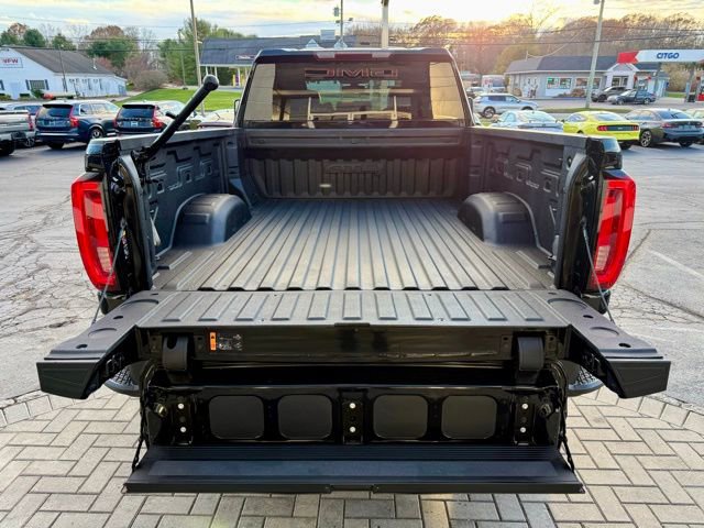 Used 2023 GMC Sierra 3500 AT4 w/ Snow Plow Prep/Camper Package image 11