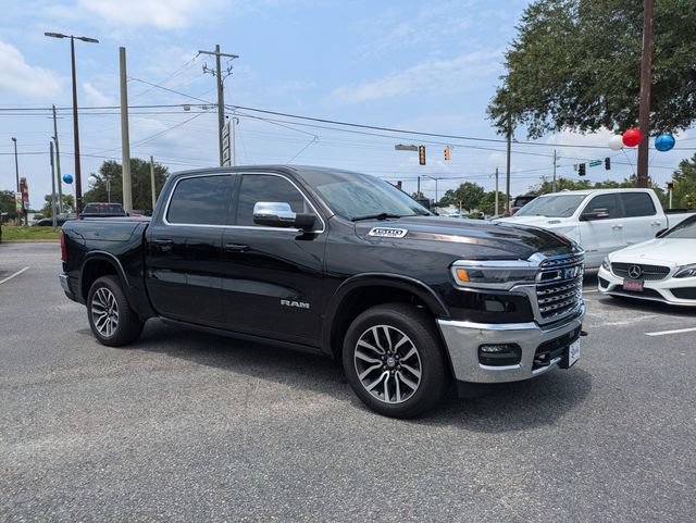 Used 2025 RAM 1500 Limited w/ Bed Utility Group AWD/4WD image 3