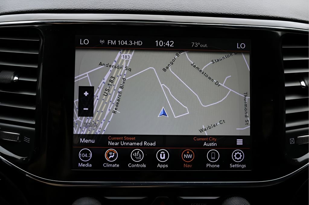 Used 2022 Jeep Grand Cherokee Laredo X RWD image 23