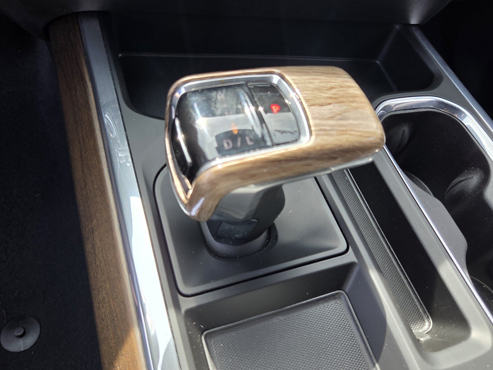 Certified 2024 Chevrolet Silverado 1500 High Country w/ High Country Premium Package AWD/4WD image 31