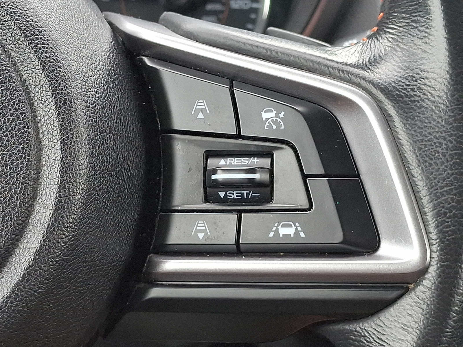 Used 2018 Subaru Crosstrek 2.0i Limited AWD/4WD image 22