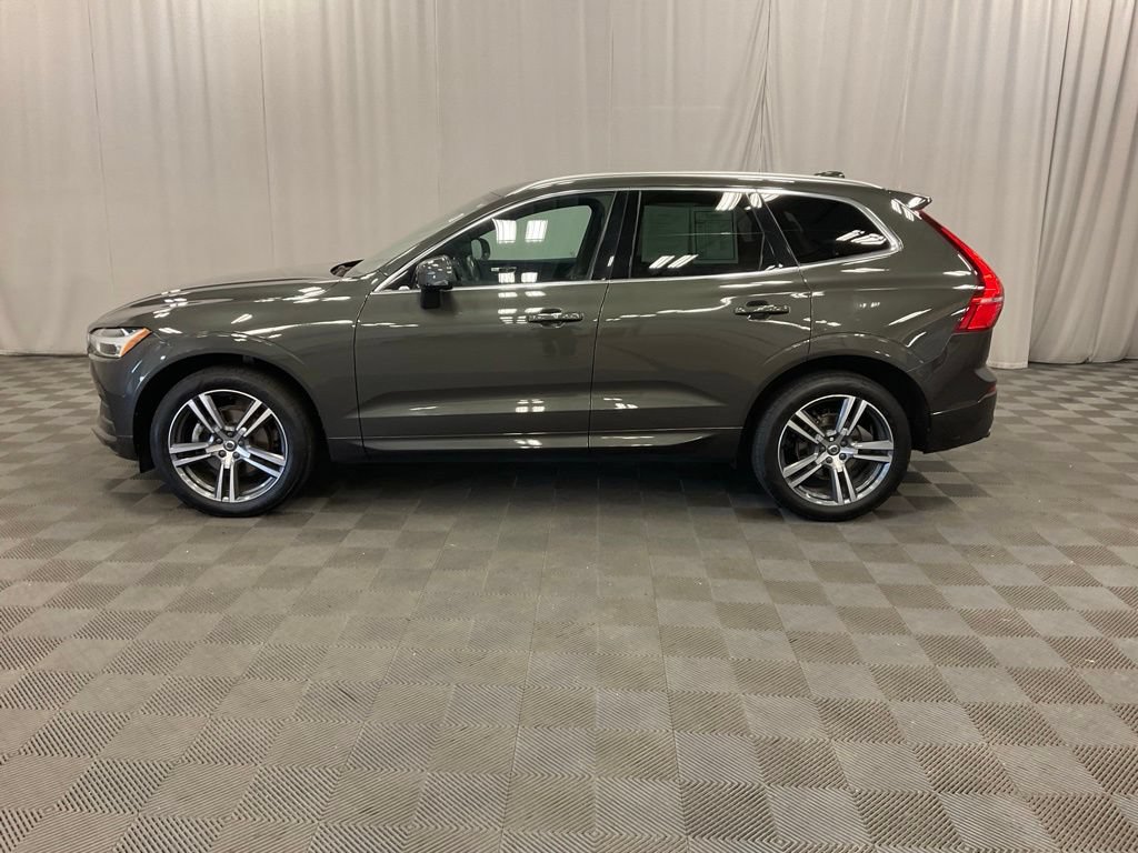 Used 2020 Volvo XC60 T5 Momentum w/ Protection Package Premier AWD/4WD image 14