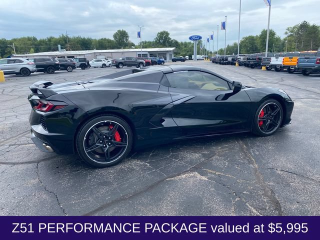 Used 2021 Chevrolet Corvette Stingray Premium Conv w/ Z51 Performance Package RWD image 9