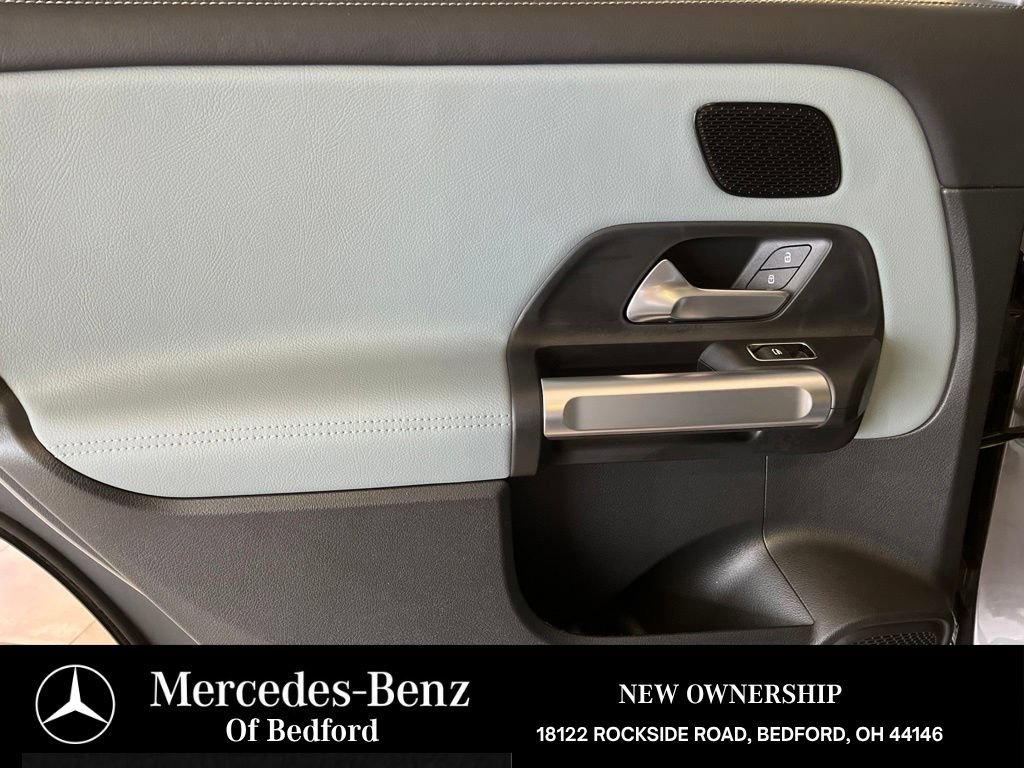 Used 2026 Mercedes-Benz GLB 250 4MATIC image 13