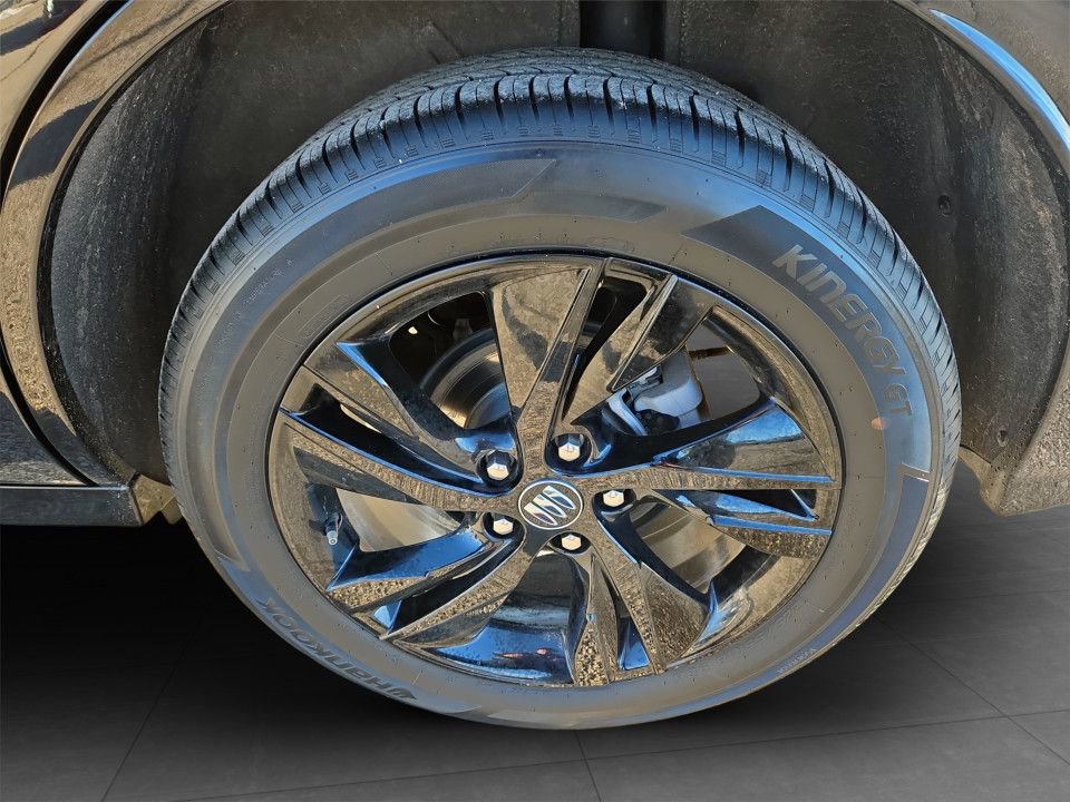 Used 2024 Buick Encore GX Sport Touring image 33