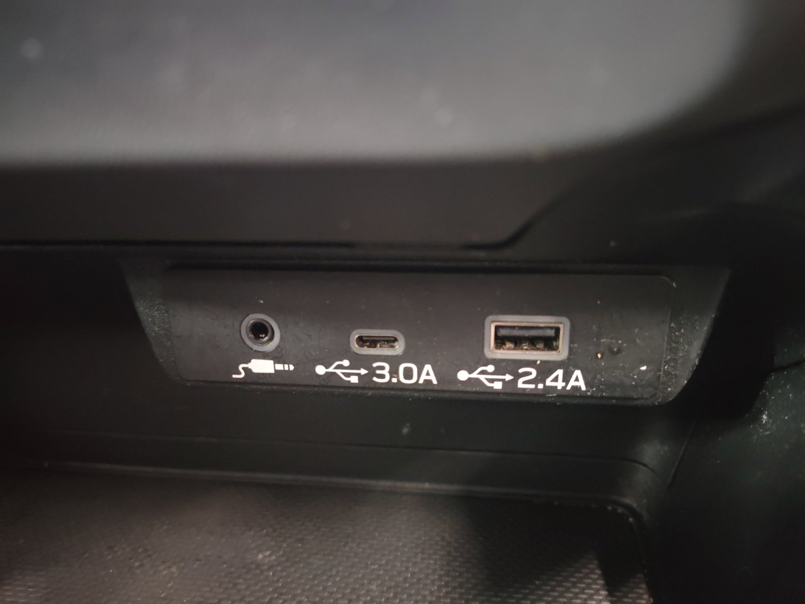 Used 2024 Subaru Crosstrek 2.0i Premium image 21