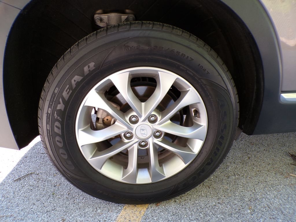 Used 2020 Hyundai Santa Fe SE AWD/4WD image 21