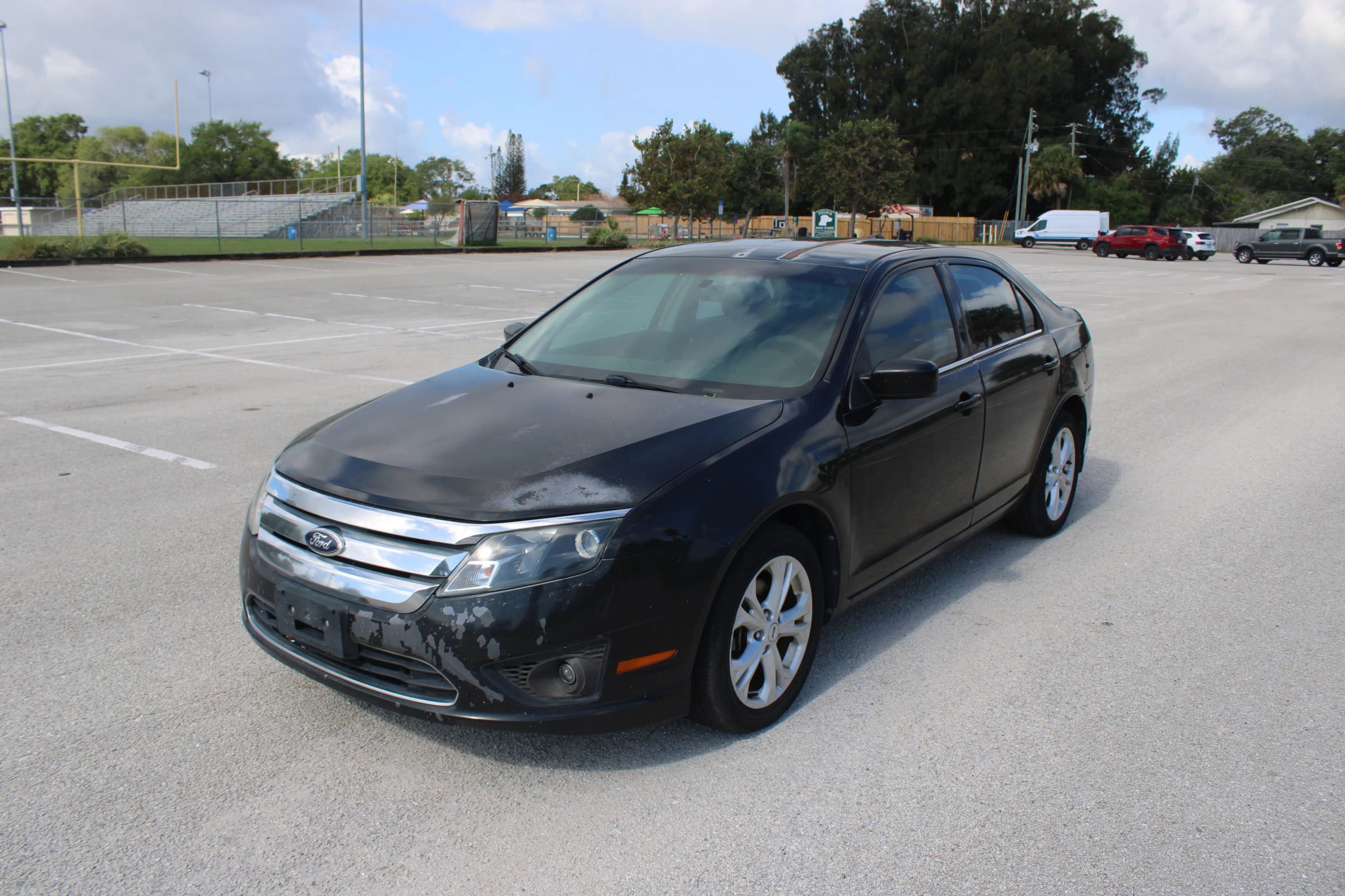 Used 2012 Ford Fusion SE FWD image 1