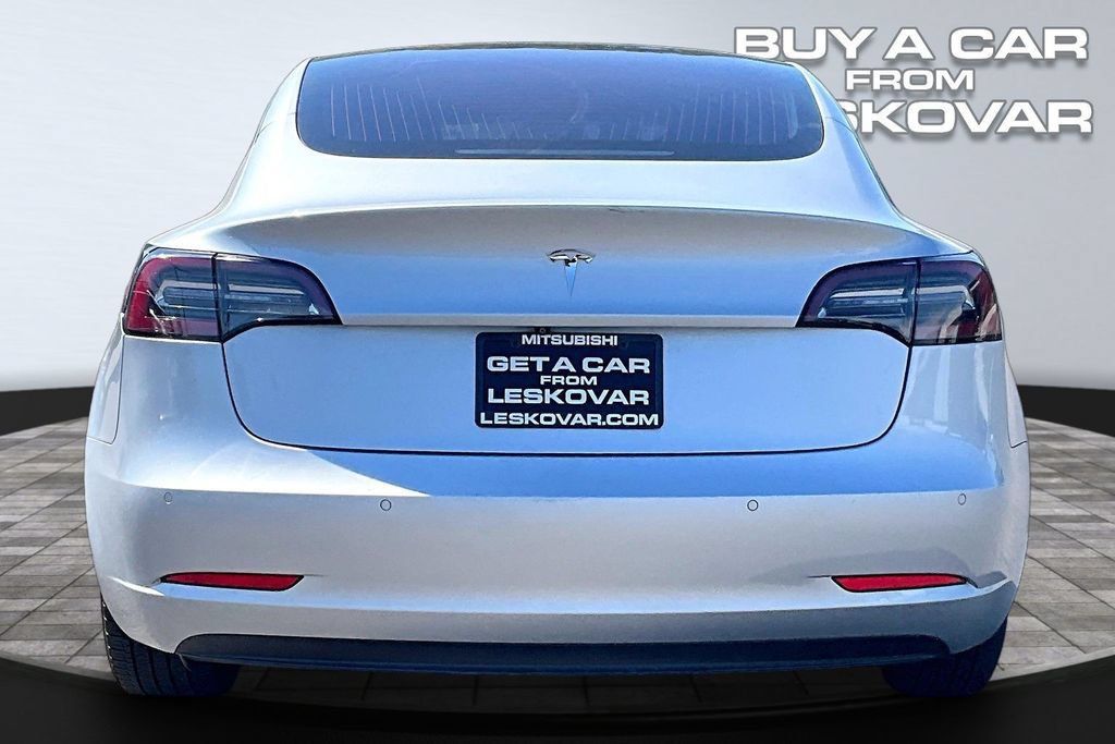Used 2018 Tesla Model 3 Long Range RWD image 4