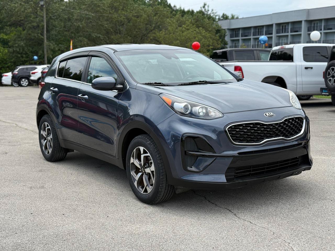 Used 2020 Kia Sportage LX FWD image 3