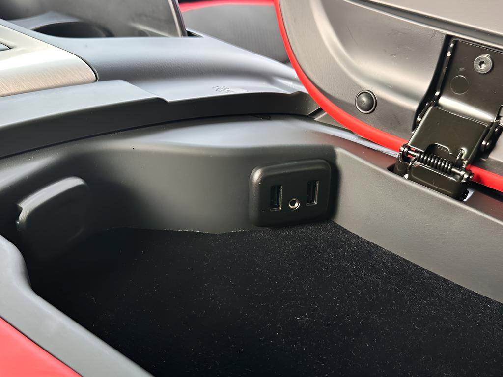 Used 2019 Chevrolet Corvette Z06 image 32