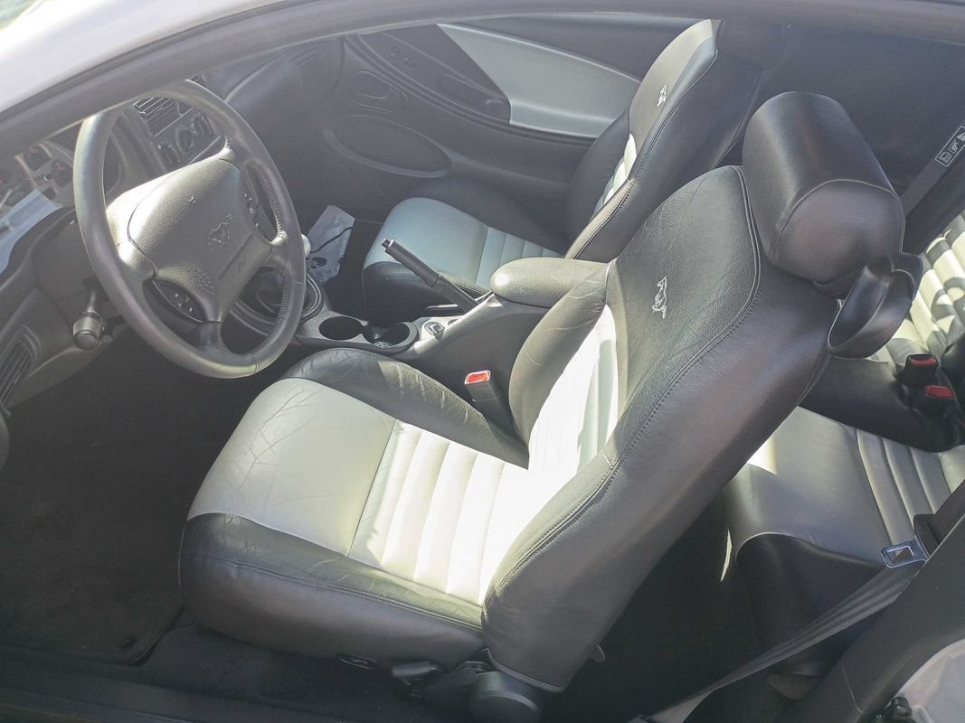 Used 1999 Ford Mustang GT RWD image 9