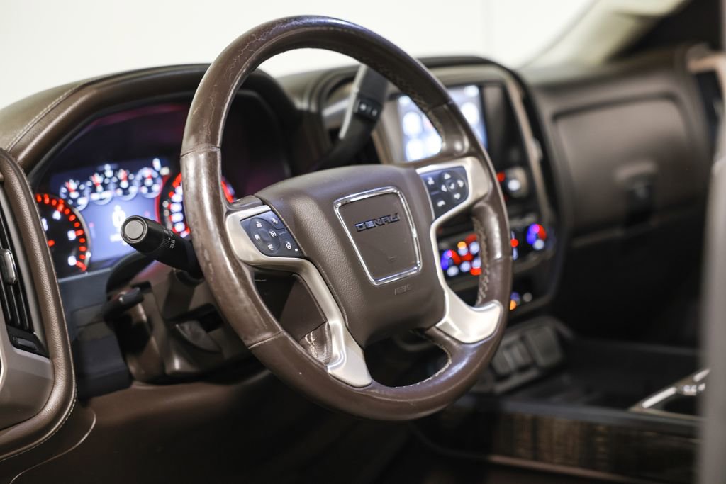 Used 2015 GMC Sierra 1500 Denali w/ Driver Alert Package image 28