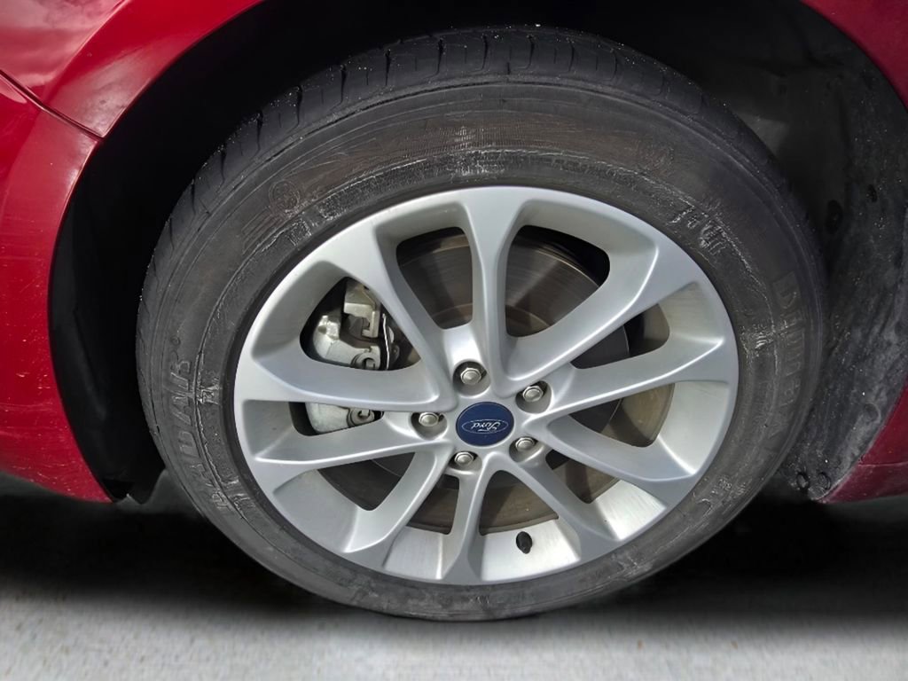 Used 2019 Ford Fusion Energi Titanium image 9