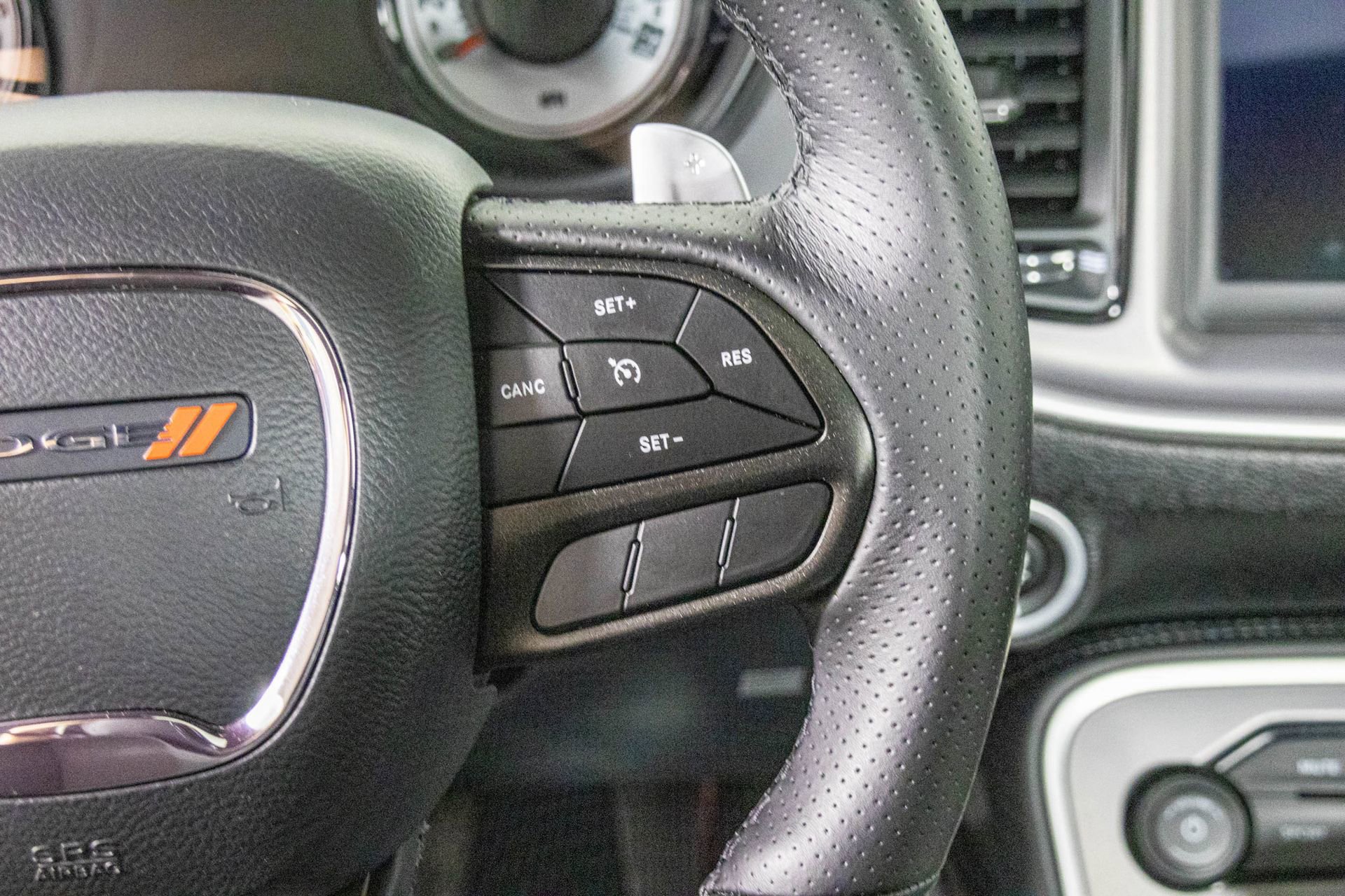 Used 2022 Dodge Challenger R/T w/ Shaker Package image 30