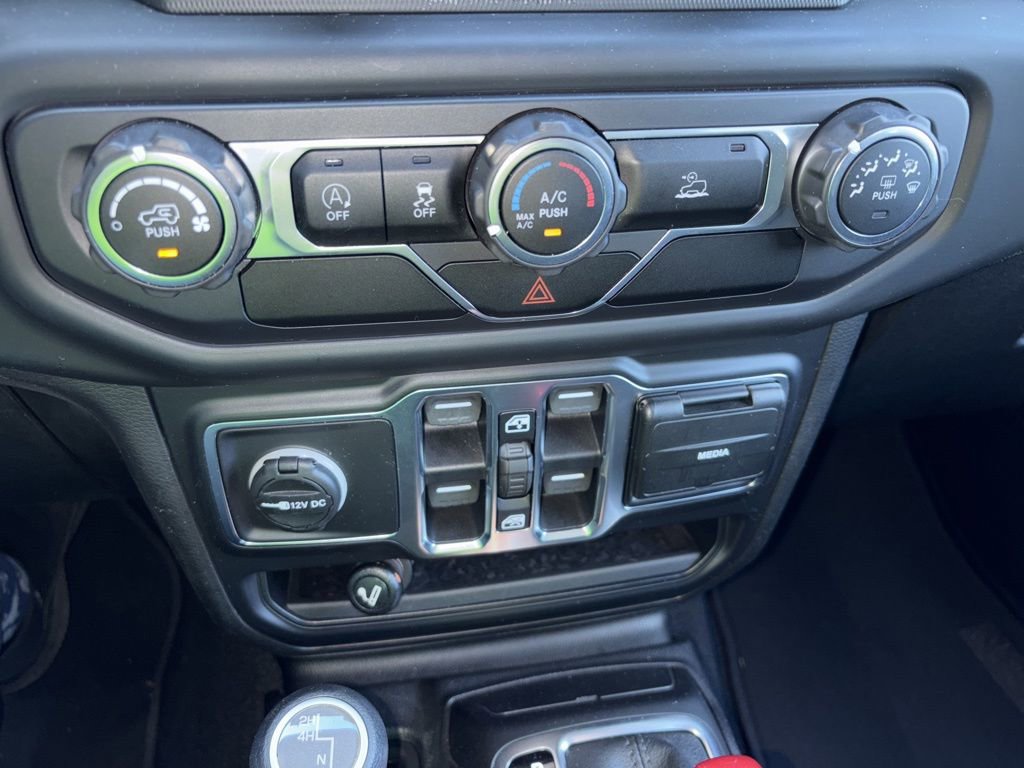 Used 2020 Jeep Gladiator Sport w/ Quick Order Package 24S AWD/4WD image 27