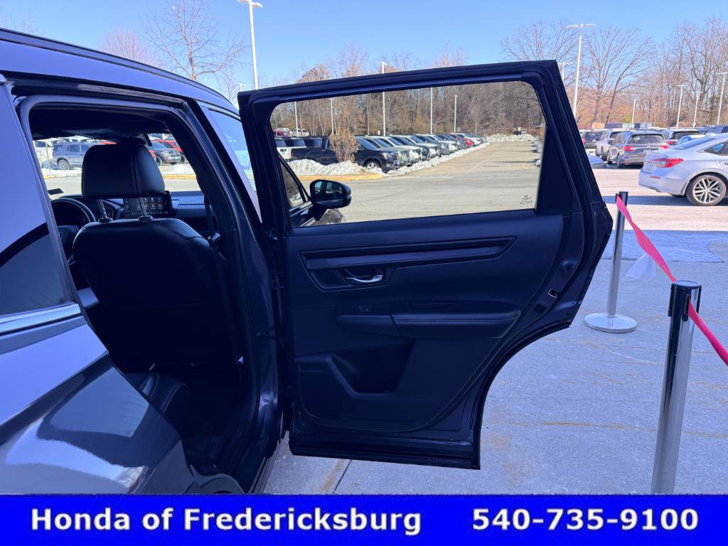 Certified 2025 Honda CR-V Sport-L image 17